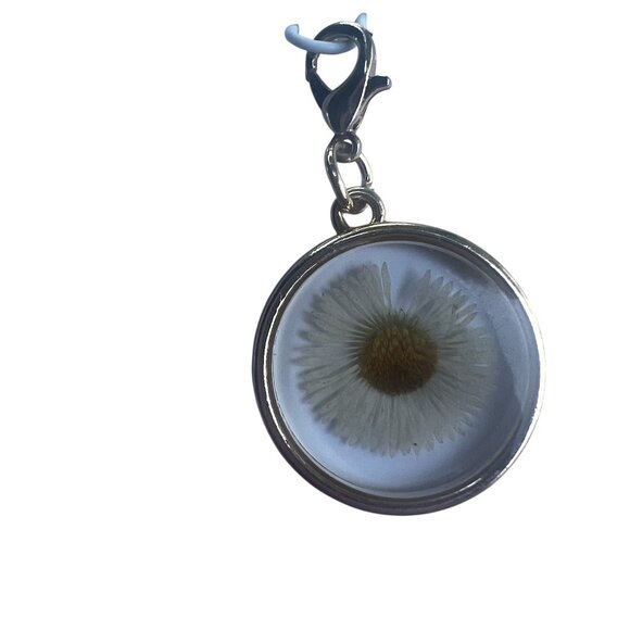 Bead Landing Daisy Bag Char NWT - Picture 1 of 3